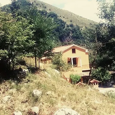 Il Rifugio Del Cavaliere Κατάλυμα σε φάρμα