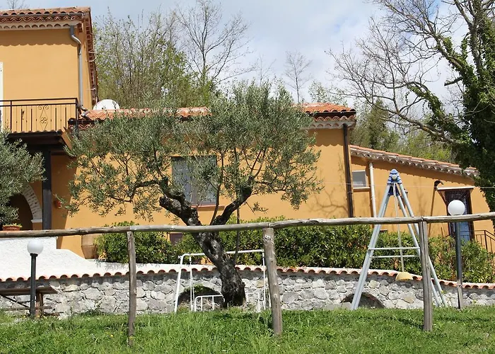 Il Rifugio Del Cavaliere لاغونيغرو